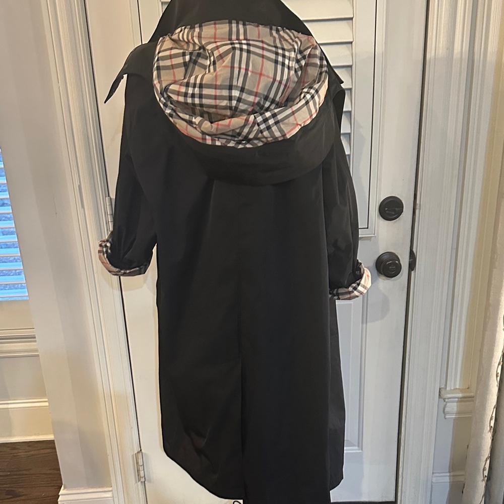 Burberry Black Trench Coat - Picture 4 of 9